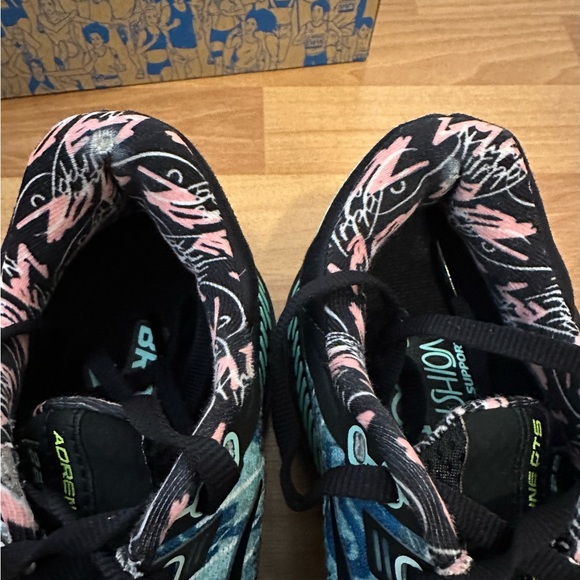 Brooks Adrenaline GTS 22 Women’s size 8.5 - Picture 4 of 7